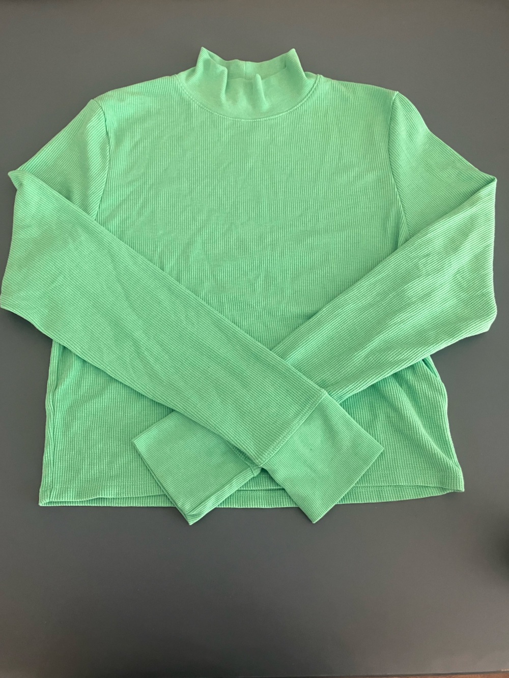 American Eagle Green Mock Neck Ribbed XXL Thermal Top